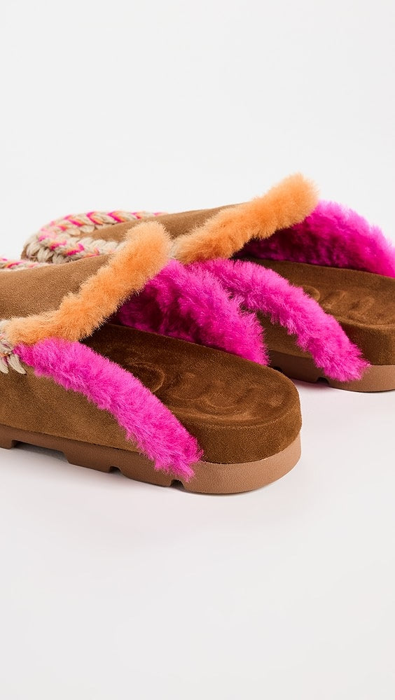 MOU Suede Closed Toe Mule MU.FW4310005A