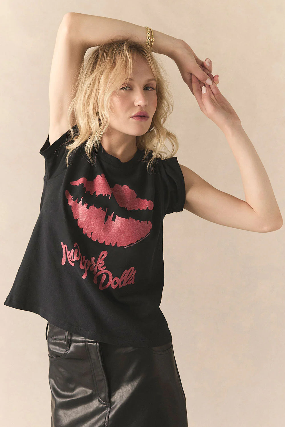 Chaser New York Dolls Lips Skyline Tee