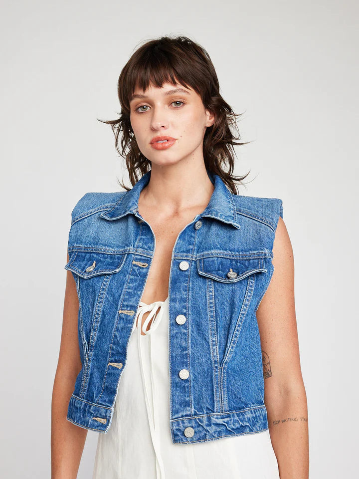 Self Contrast Arizona Crop Slim Vest